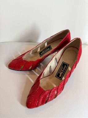 Vintage House of Reptile Chelsea Crew Red Snakeskin-Textured Pointed Snake Flats